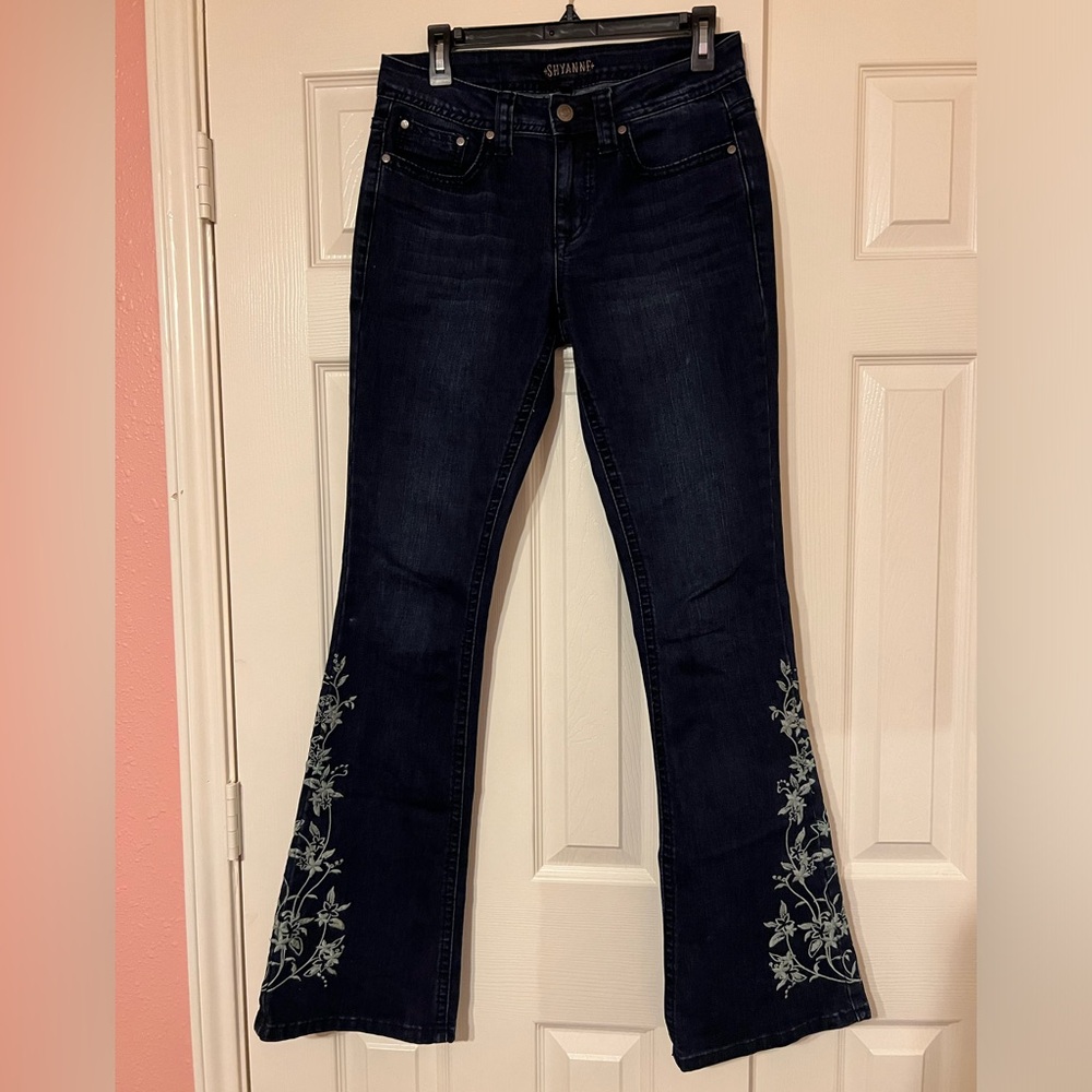 Boot Barn “Shyanne” Boot Cut Jeans (SOLD ON DEPOP)